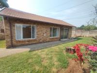 2 Bedroom 2 Bathroom Simplex to Rent for sale in Rooihuiskraal