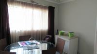 Dining Room - 11 square meters of property in Edelweiss