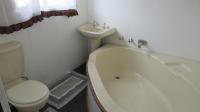 Bathroom 2 - 5 square meters of property in Edelweiss