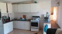 Kitchen - 68 square meters of property in Middelvlei AH