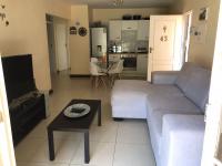  of property in Suideroord