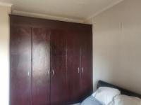 Bed Room 1 - 12 square meters of property in Ferreiras Dorp