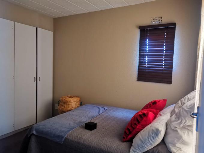 2 Bedroom Apartment to Rent in Edenvale Property to rent