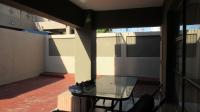 Patio - 11 square meters of property in Bassonia Rock
