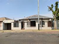 Front View of property in Mayfair West