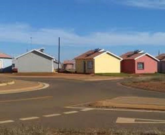 3 Bedroom House for Sale For Sale in Savanna City - MR439606