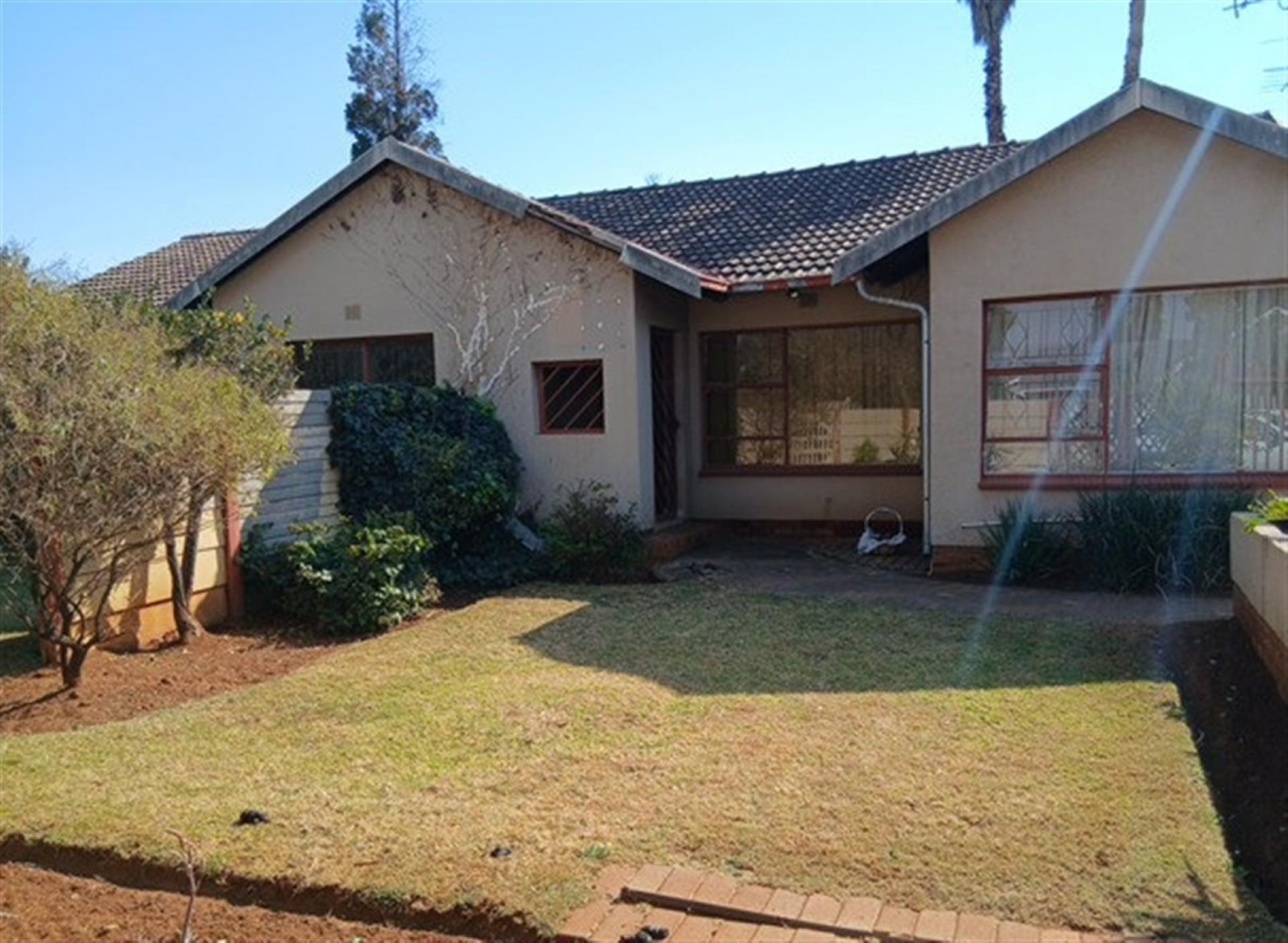 Front View of property in Mayberry Park