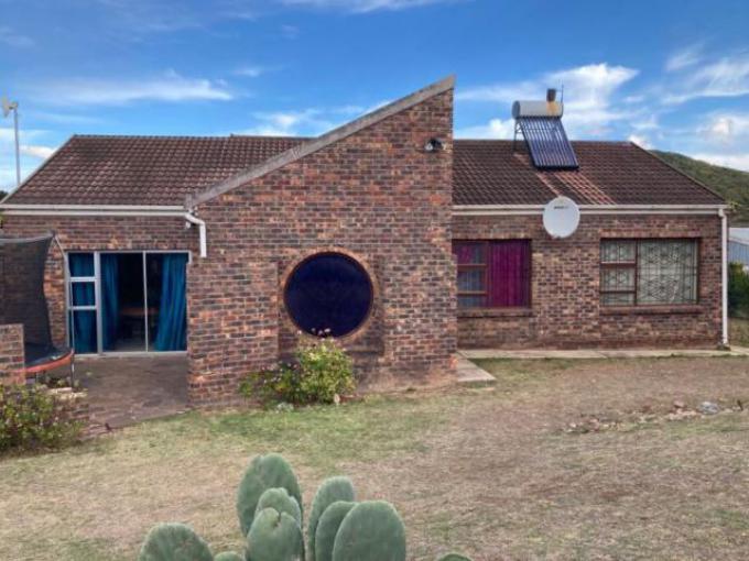 Standard Bank EasySell 3 Bedroom House for Sale in Uitenhage