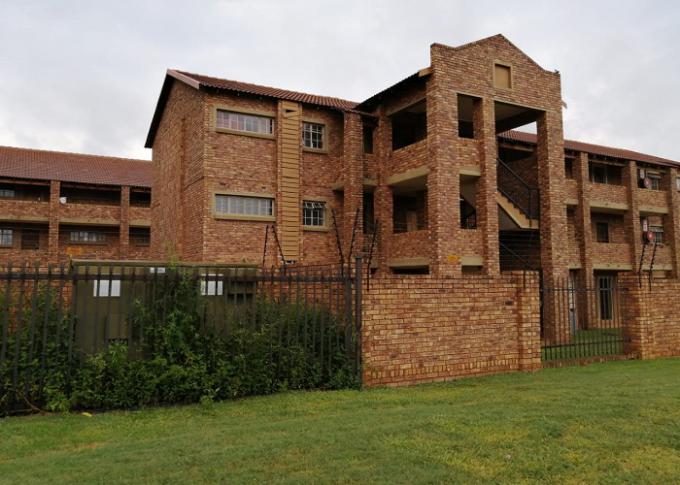 FNB SIE Sale In Execution 2 Bedroom Sectional Title for Sale in Clarina - MR440819