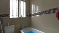 Main Bathroom - 6 square meters of property in Bramley Park