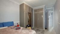 Bed Room 1 - 14 square meters of property in Bramley Park