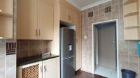 Kitchen - 10 square meters of property in Bramley Park