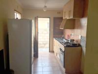 Kitchen - 7 square meters of property in Roodekop