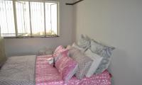 Main Bedroom - 17 square meters of property in Pretoria West