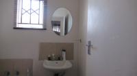 Bathroom 2 - 3 square meters of property in Protea Glen