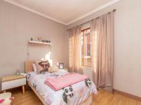 Bed Room 1 of property in Willowbrook