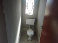 Bathroom 1 - 4 square meters of property in Payneville