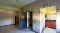 Kitchen - 17 square meters of property in Colbyn
