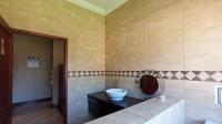 Bathroom 1 - 6 square meters of property in Colbyn