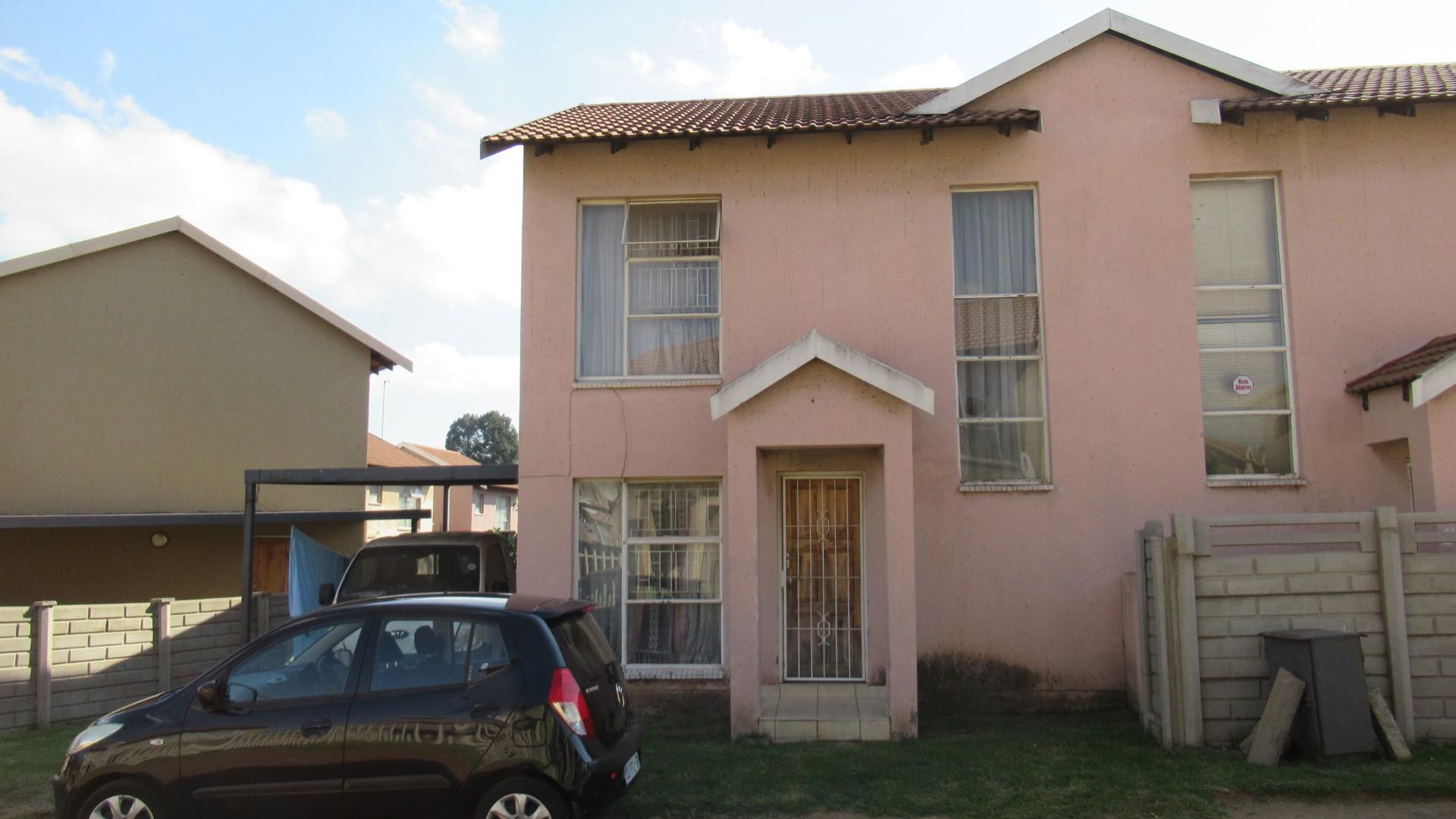Front View of property in Vanderbijlpark
