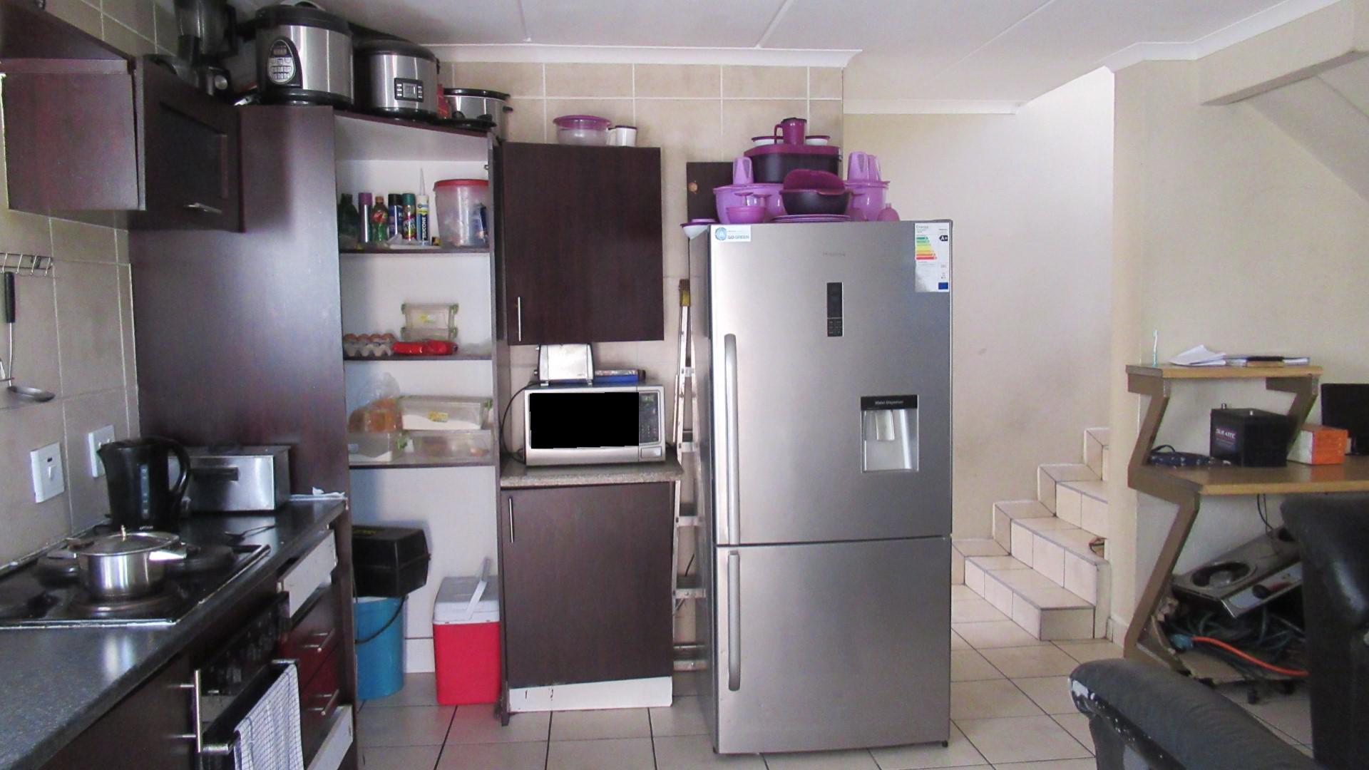 Kitchen - 13 square meters of property in Vanderbijlpark