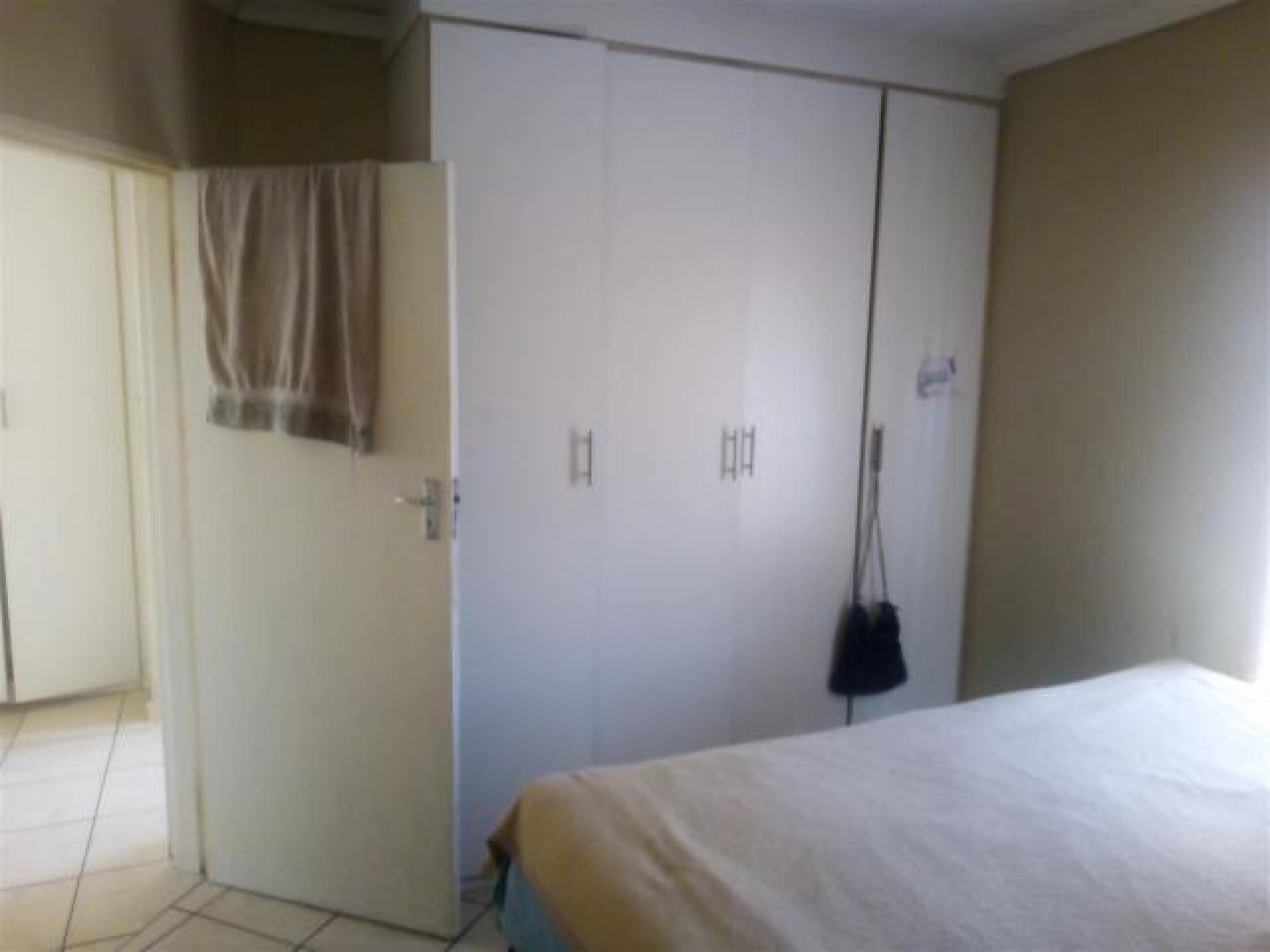 Bed Room 2 of property in Vanderbijlpark