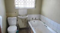 Bathroom 1 - 4 square meters of property in Vosloorus