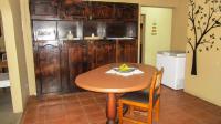 Dining Room - 19 square meters of property in Uvongo