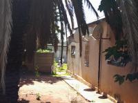 Front View of property in Primrose