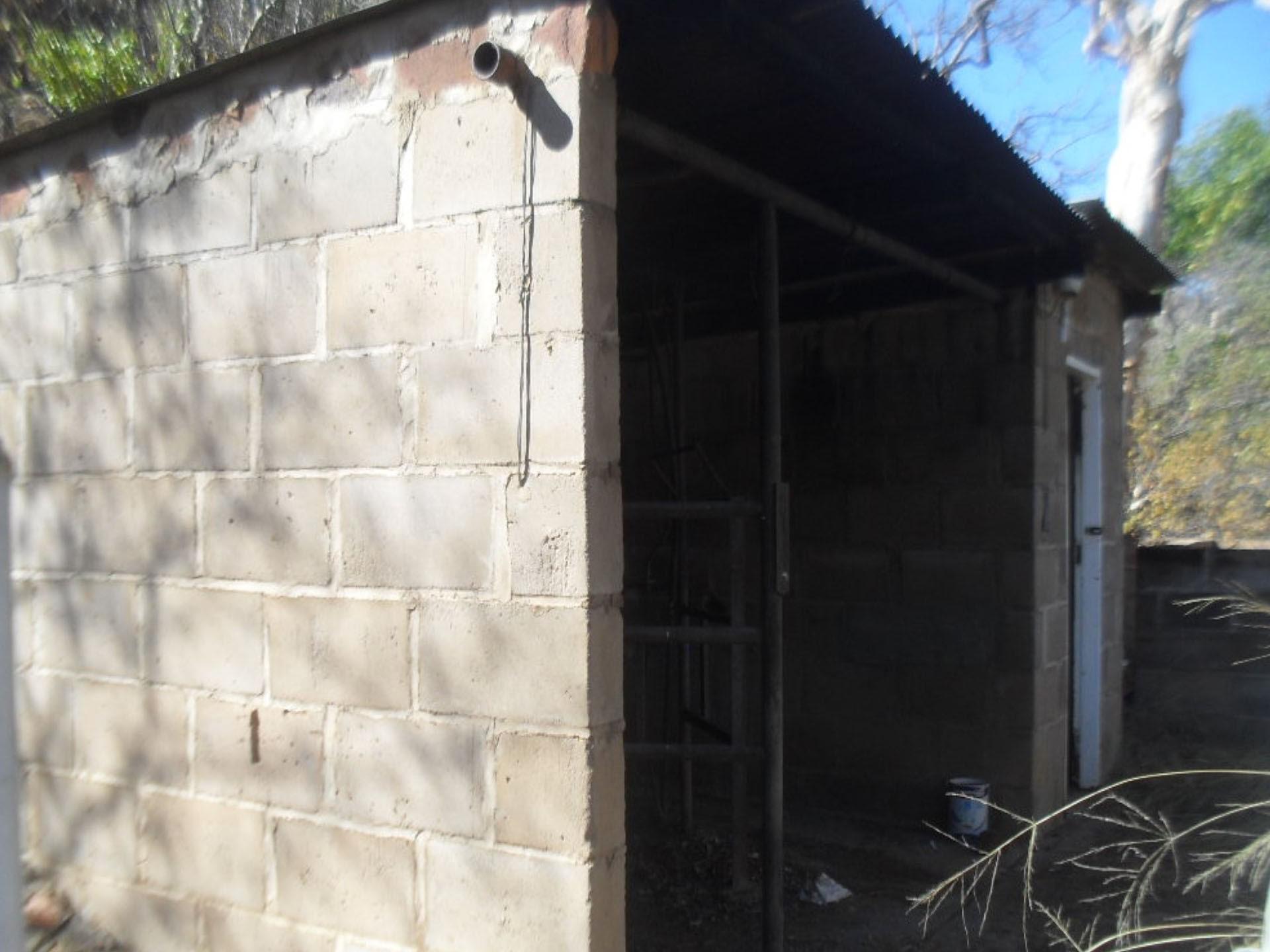 Backyard of property in Lephalale (Ellisras)