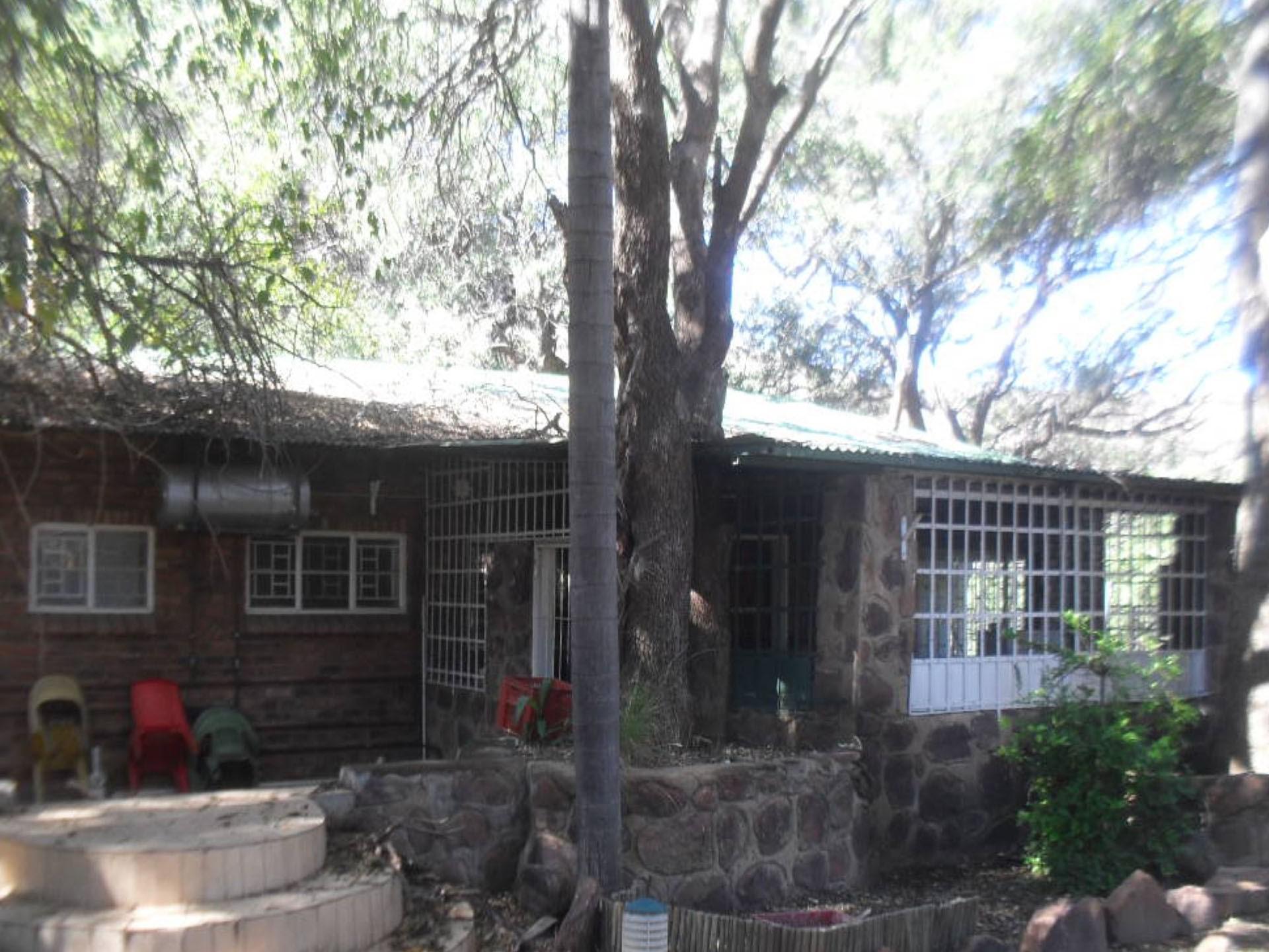 Front View of property in Lephalale (Ellisras)