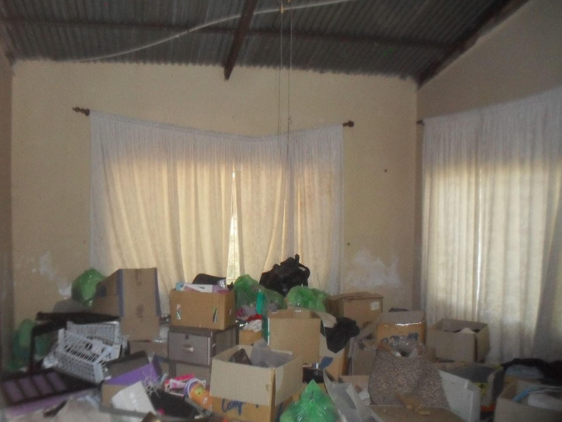 Lounges of property in Lephalale (Ellisras)