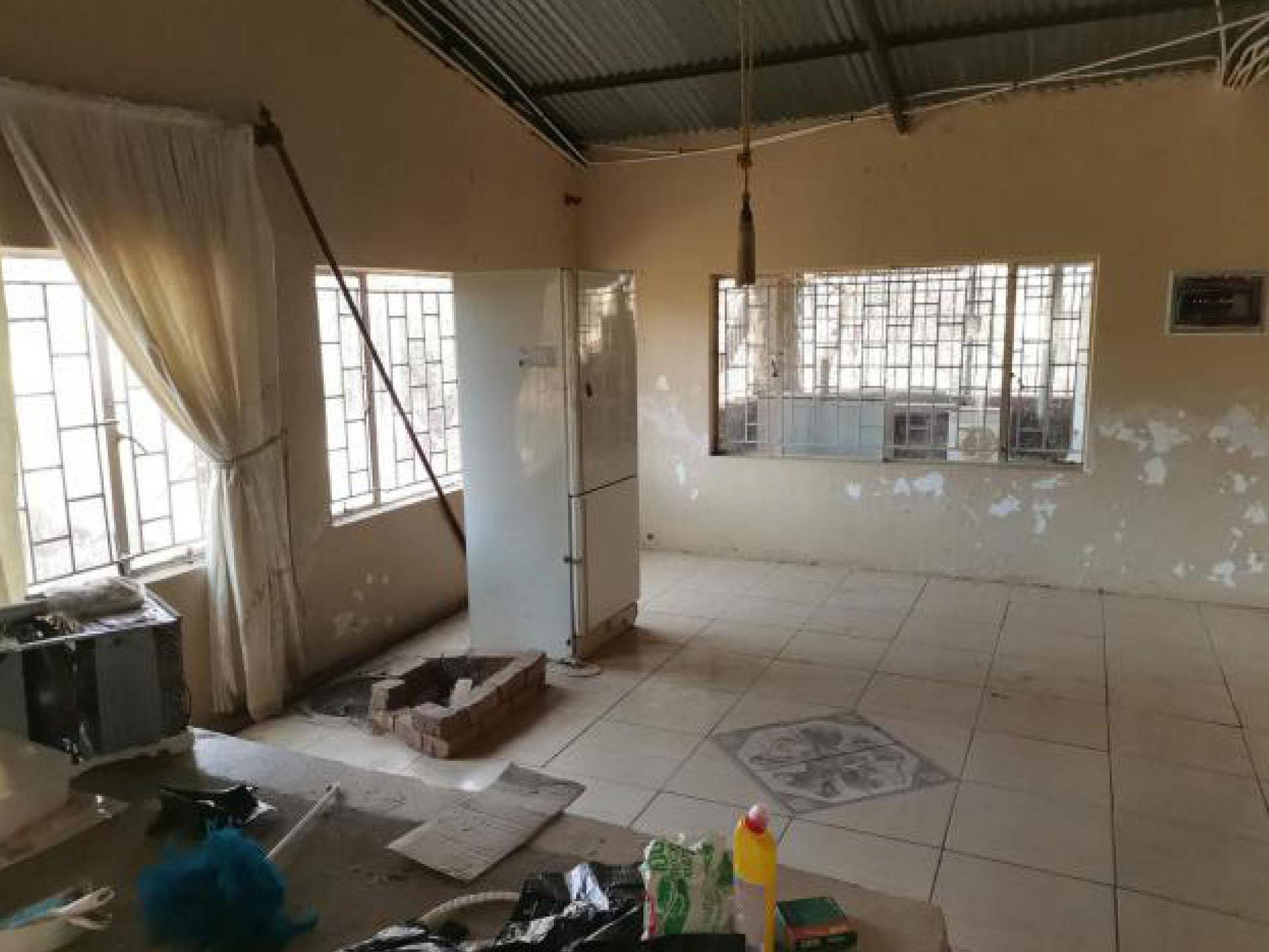 Spaces of property in Lephalale (Ellisras)