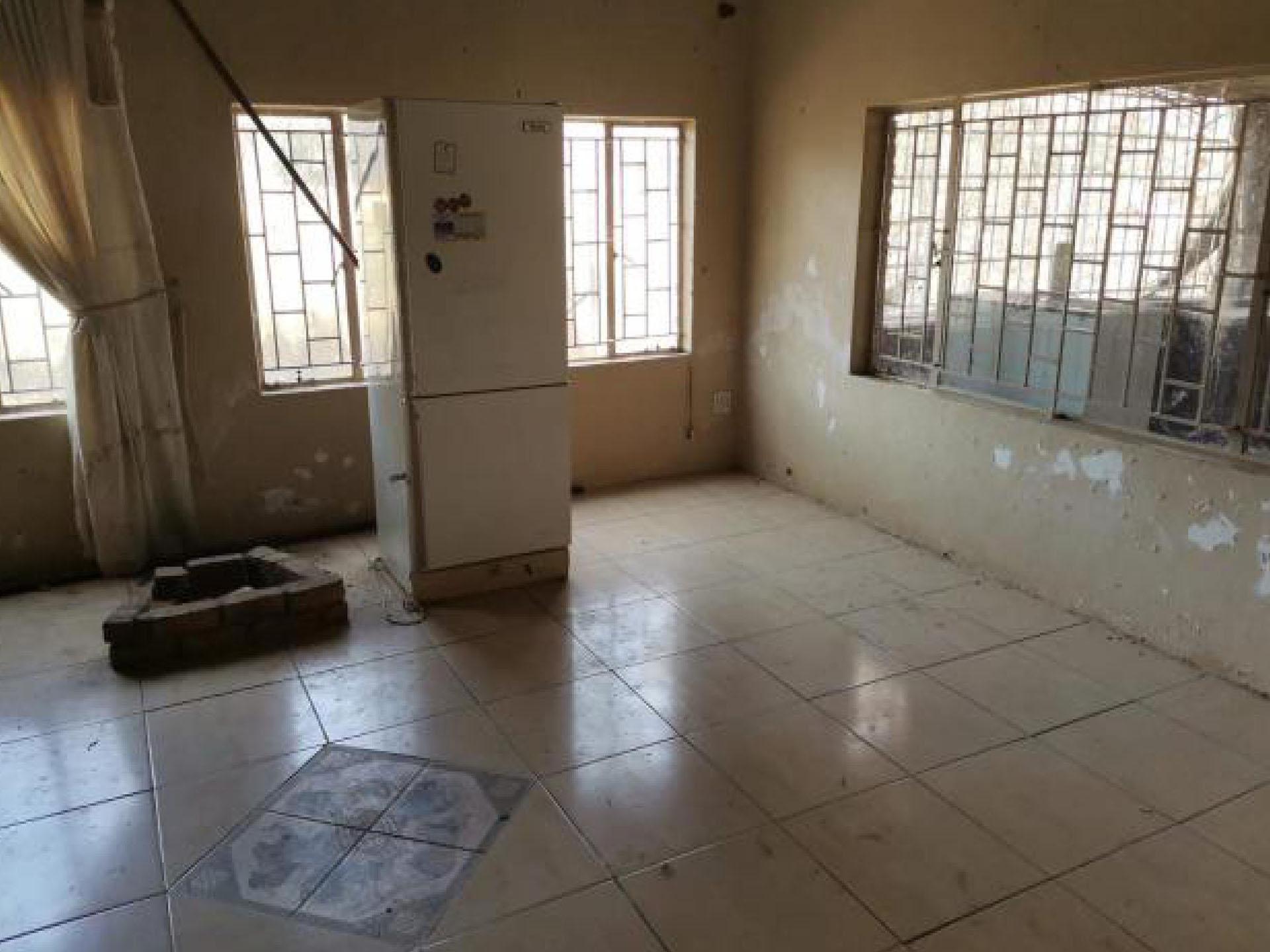 Rooms of property in Lephalale (Ellisras)