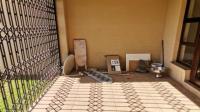 Patio - 10 square meters of property in Erand Gardens