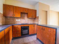 Kitchen - 11 square meters of property in Erand Gardens