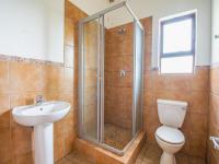 Main Bathroom - 5 square meters of property in Erand Gardens