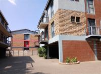 Front View of property in Willows