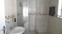 Main Bathroom - 6 square meters of property in Crystal Park