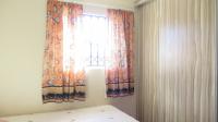 Main Bedroom - 9 square meters of property in Riverside View