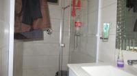 Bathroom 2 - 3 square meters of property in Riverside View