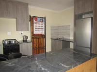 Kitchen - 13 square meters of property in Dawn Park