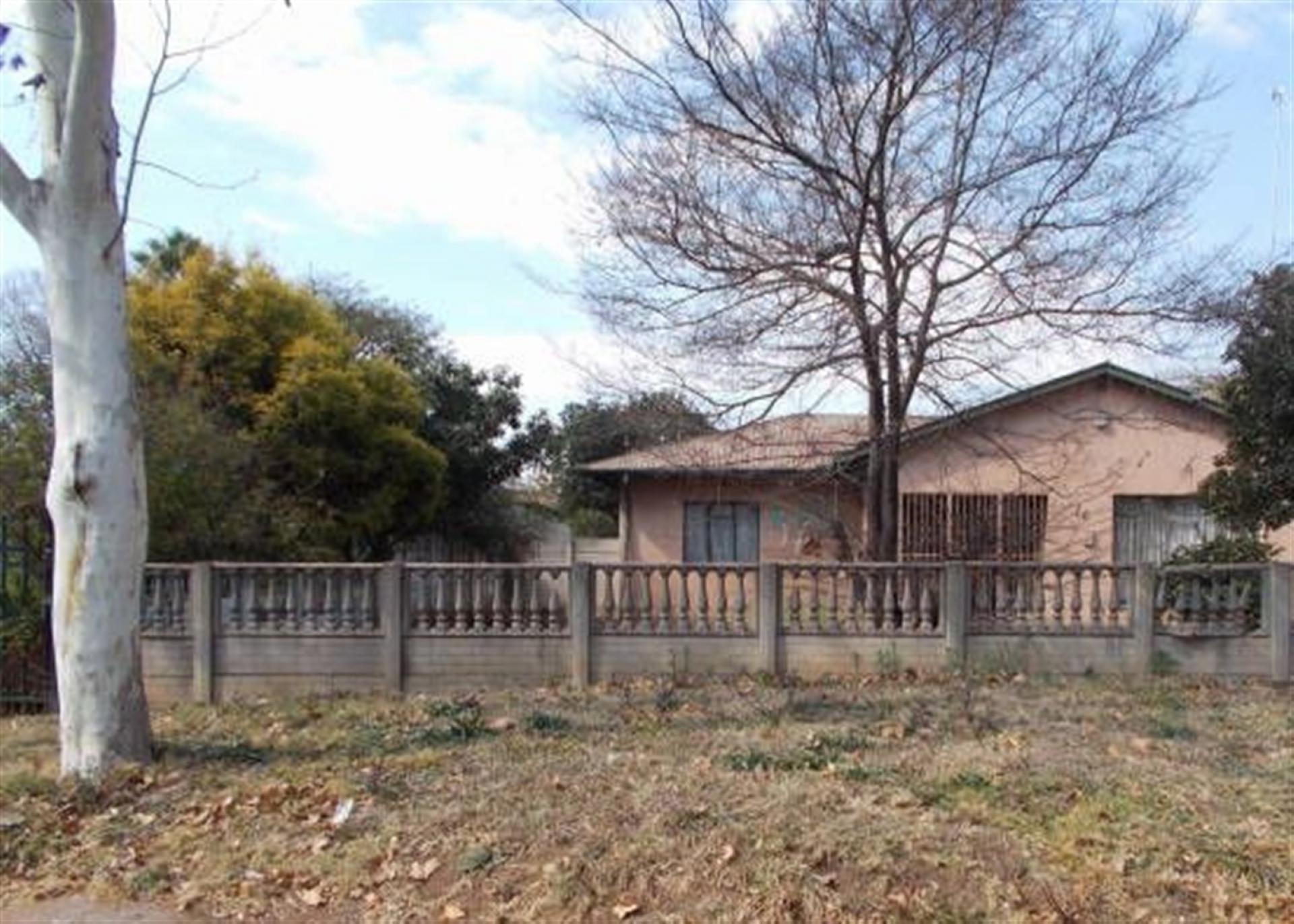 Front View of property in Mineralia