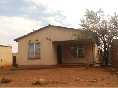 Front View of property in 