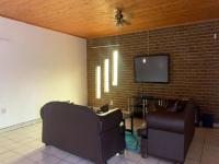 Lounges - 48 square meters of property in Riamarpark