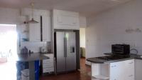 Kitchen - 32 square meters of property in Riamarpark