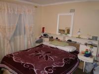 Bed Room 1 - 16 square meters of property in Mitchells Plain