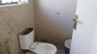 Guest Toilet - 6 square meters of property in Springs
