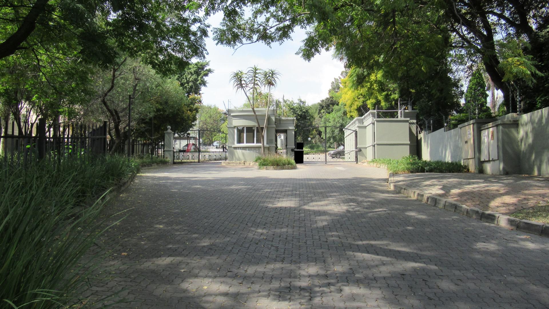 Front View of property in Bryanston