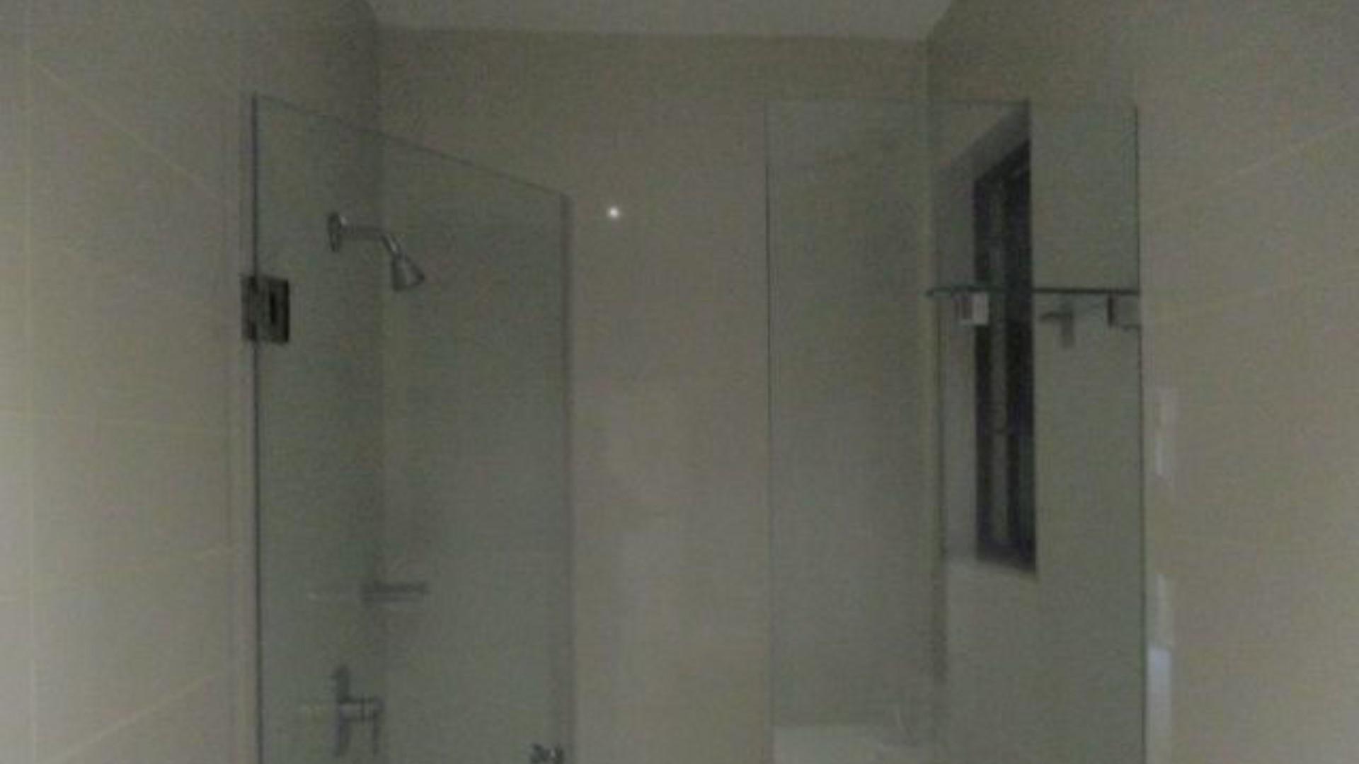 Bathroom 1 of property in Rivonia